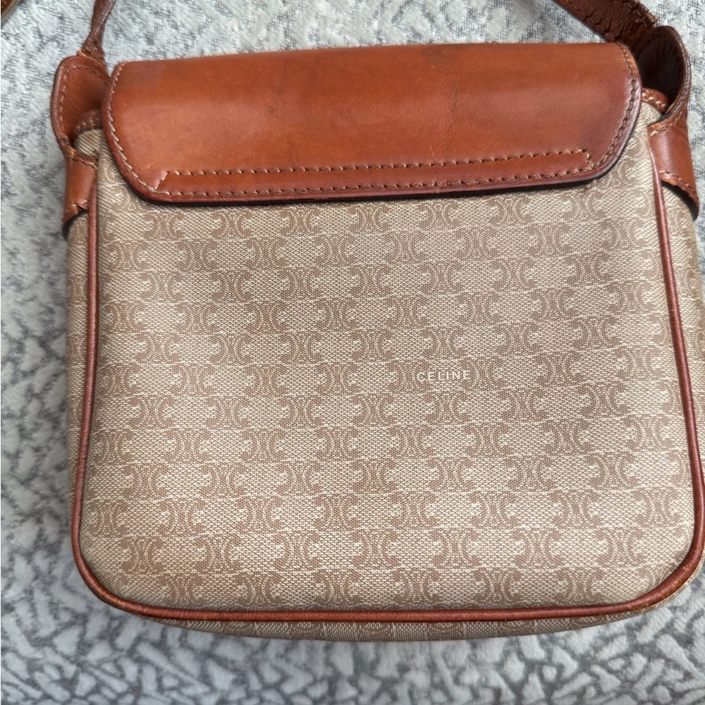 Celine Vintage Brown Leather Crossbody Bag - Picture 3 of 14